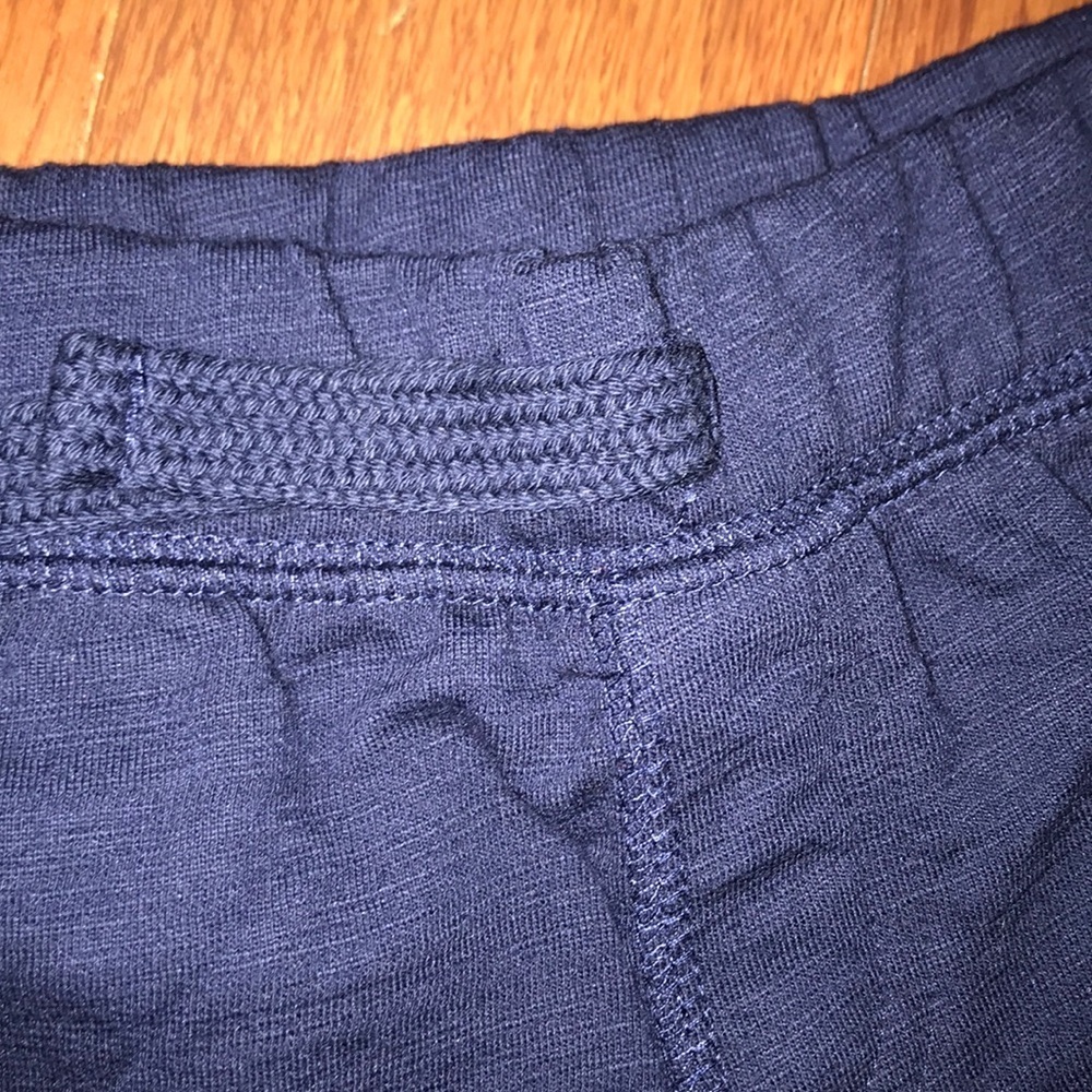 NWOT 12 mth onesie and shorts - Picture 4 of 4